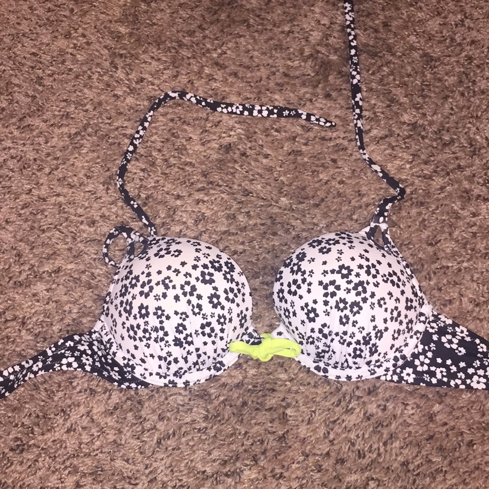 Victoria Secret Bikini Top